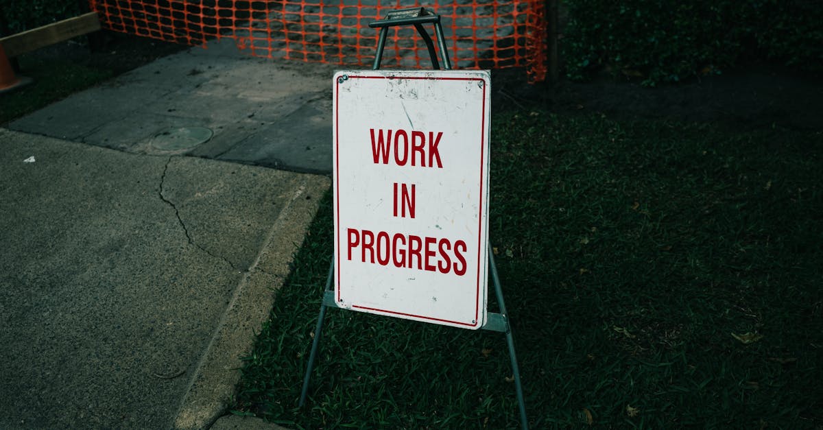 Combining Aesthetics and Functionality in Customised Indoor Signage